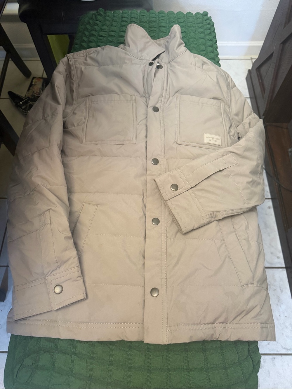 abercrombie kids Light Beige Puffer Jacket